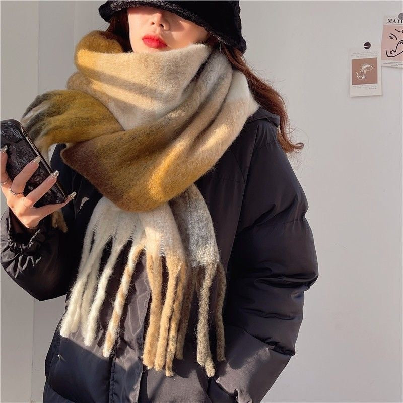 Fashion tassel shaw - Collumn