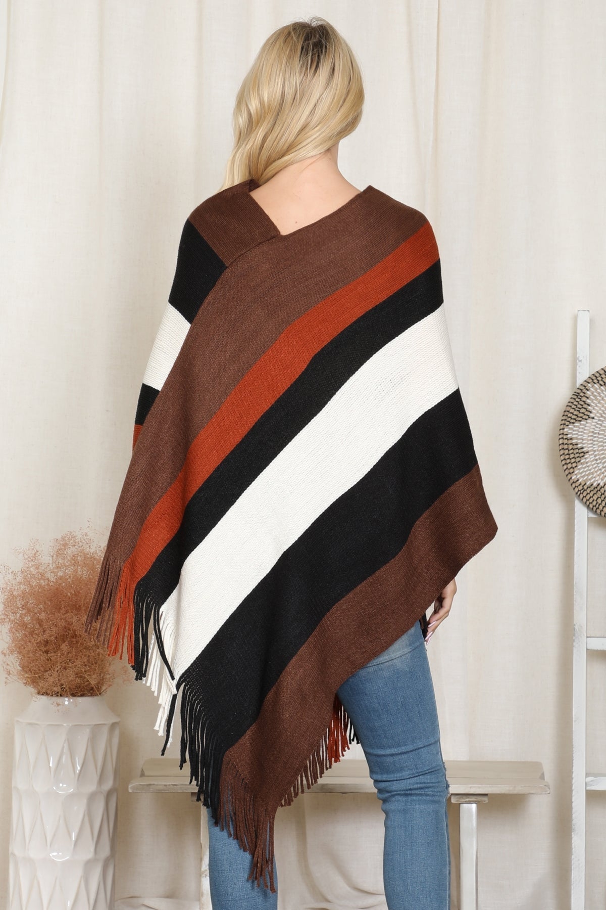 Hdf2099 - Color Block Fringe Poncho - Collumn