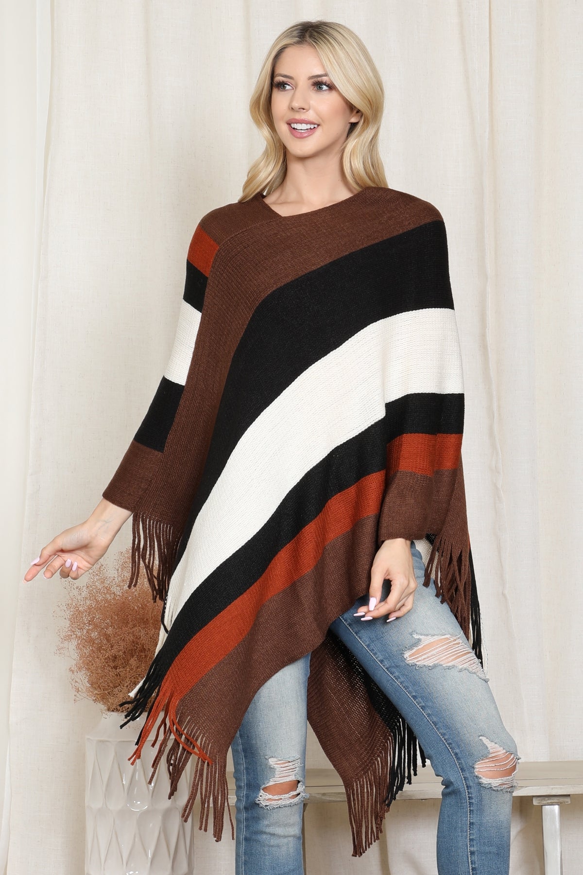Hdf2099 - Color Block Fringe Poncho - Collumn