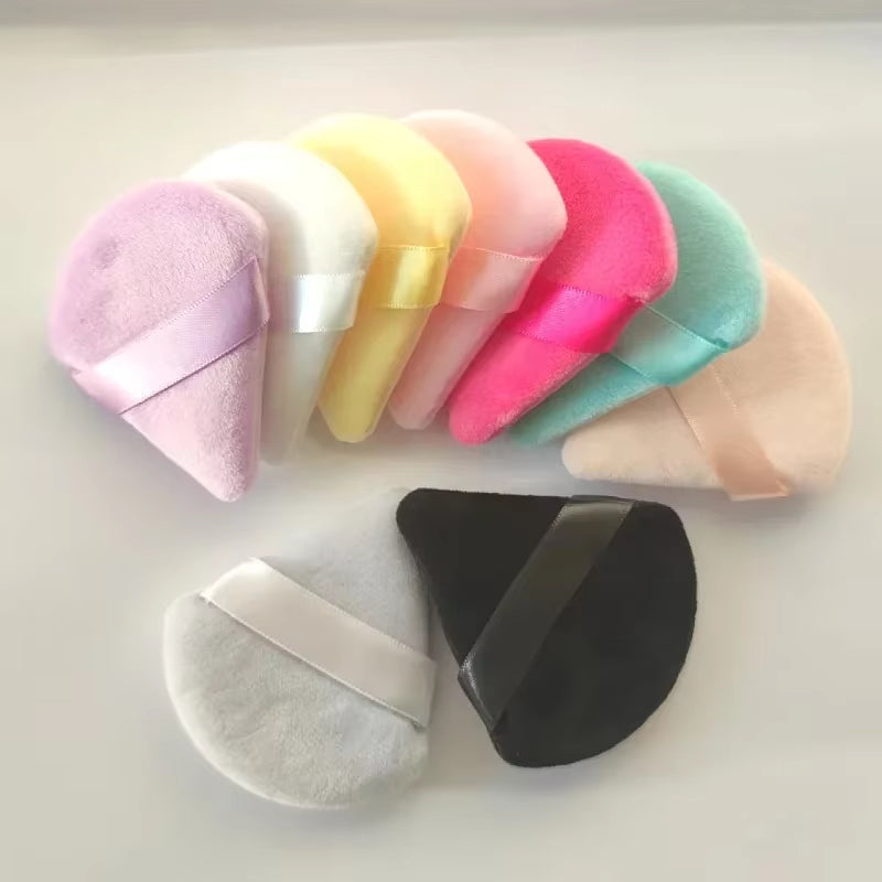 Makeup Powder Puff – Triangle Velvet Sponge for Flawless Face & Eye Application
