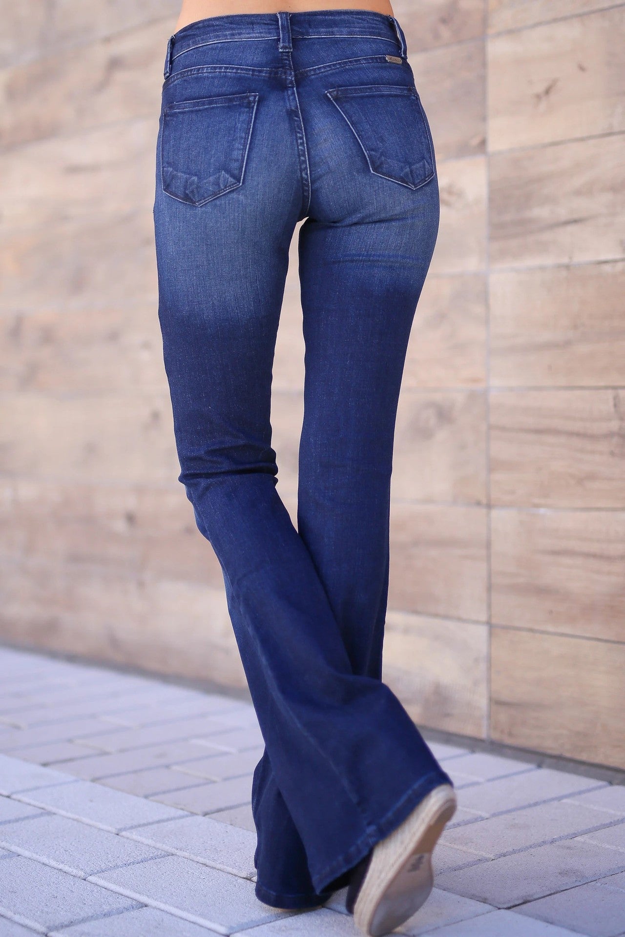 Mid-rise bootcut jeans for women