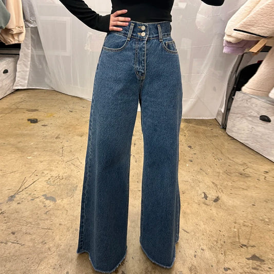High-Waist Wide-Leg Jeans for Women – Retro Two-Button, Frayed Hem, Plus-Size Straight Cut Denim Pants